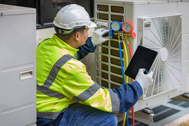 Professional Heat Pump Repair technician working in Wallkill, NY